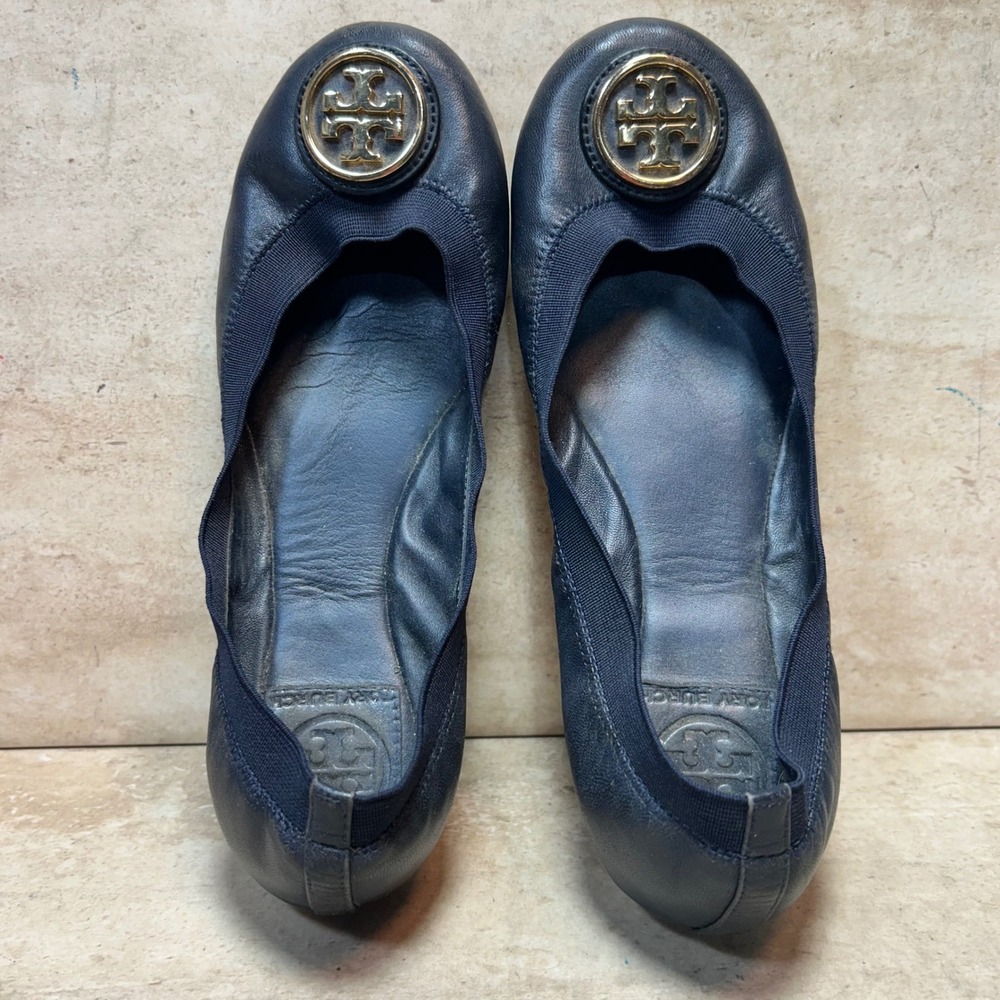 Tory Burch Caroline Navy Blue Leather Ballet Flats Gold Logo Medallion Size 6.5